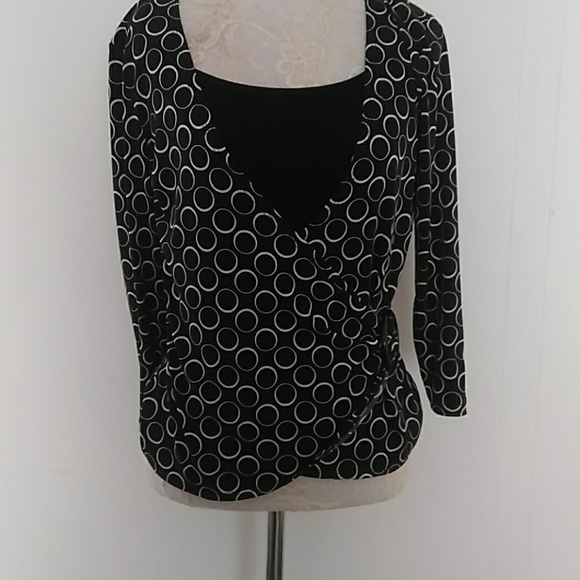 Apt. 9 Tops - Black and White apt 9Blouse